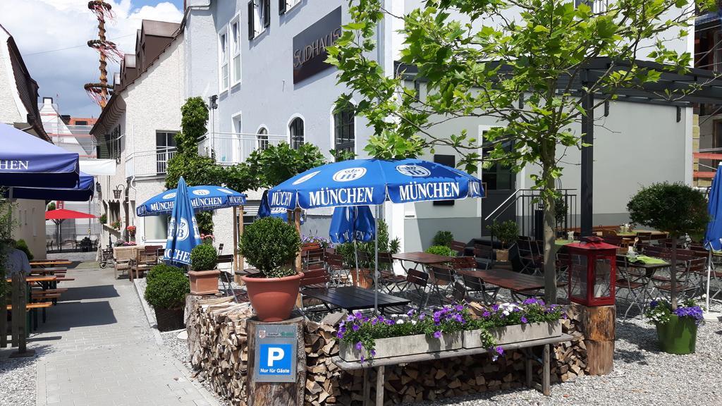 Hotel Gasthof Traubenbrau Крумбах Экстерьер фото